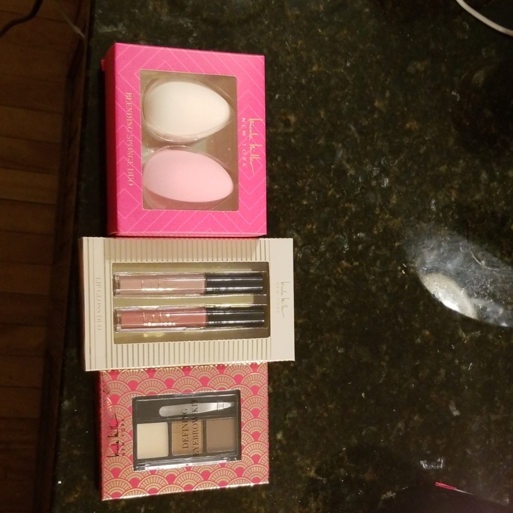 Nicole Miller makeup